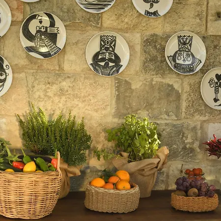 Masseria Corte Degli Aromi לינה וארוחת בוקר 3*