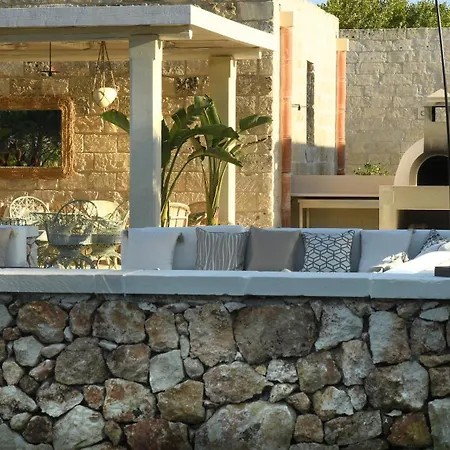 Masseria Corte Degli Aromi לינה וארוחת בוקר